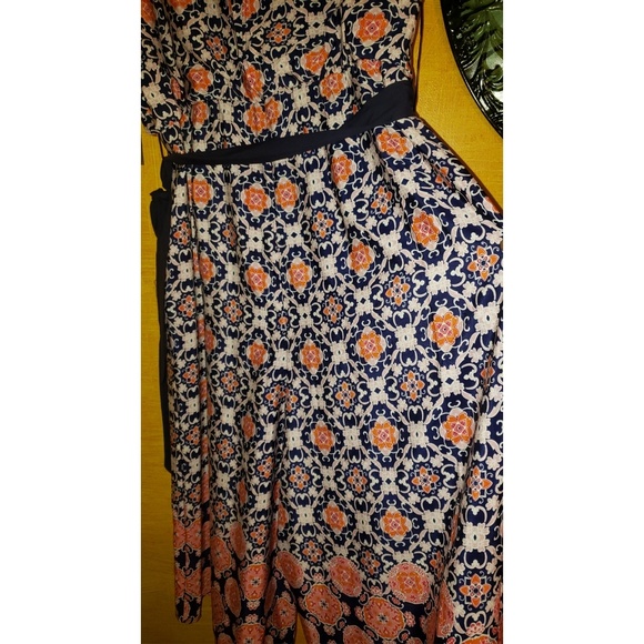 VINCE CAMUTO TILE PATTERN CROP JUMPSUIT - Picture 7 of 8